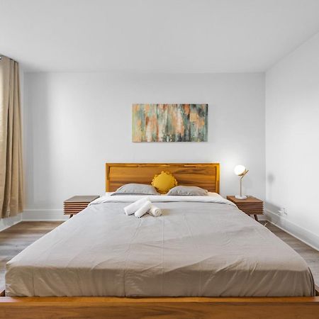 Modern And Cozy 4 Bedrooms Sleep 12 Montreal Exterior foto